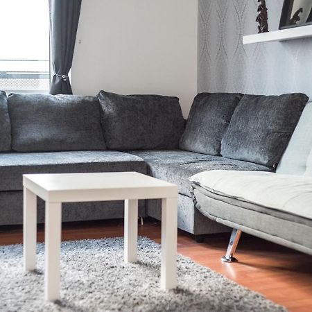 Modern Spacious 3 Bedroom City Centre Apartment - Free Parking - Private Balcony Edimburgo Exterior foto